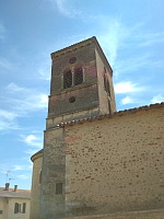 France, Ain, Monthieux (La Dombes), Eglise romane du 12eme (4)
